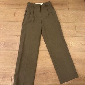 Aritizia Wilfred The Effortless Pant™ - Crepe in Taupe